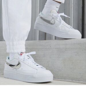 NIKE Platform Blazers size 7.5